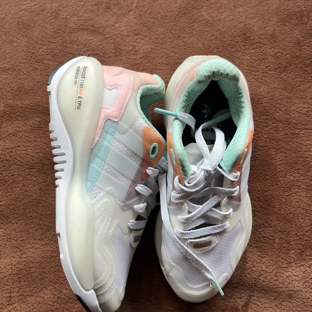 Adidas Women's Boost 1180 AU E TPU